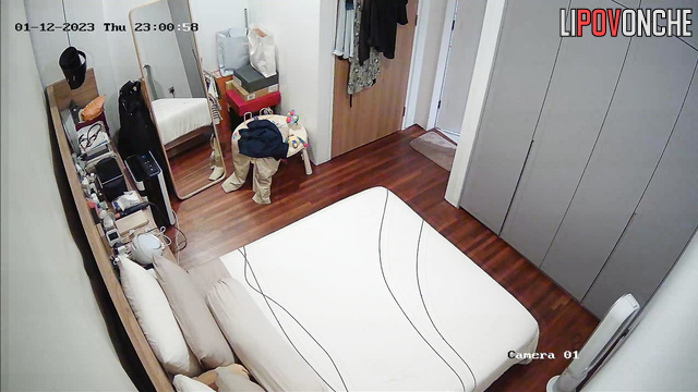 Innocent kisses ended hot, look (bedroom spy camera)