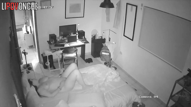 Slim guy adores licking her chubby pubic and clit