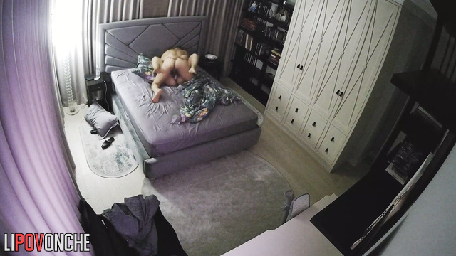 They quickly fucked and husband continued watching TV