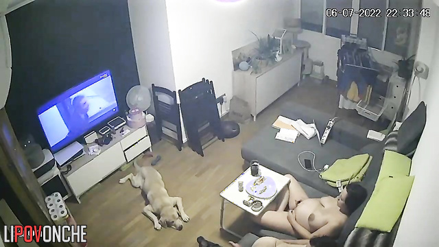 They didn't have sex because she was pregnant / spy cam