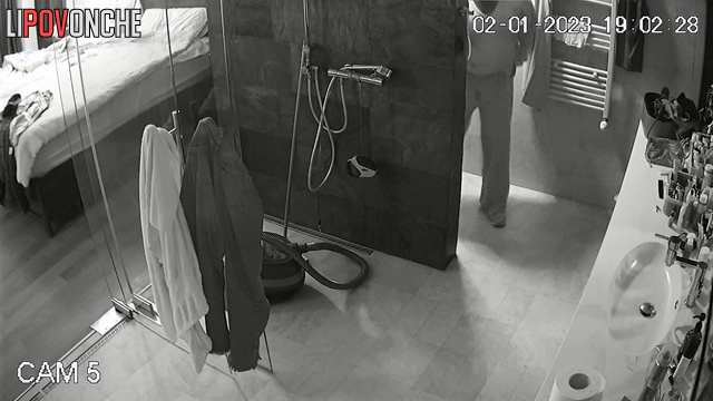 Pretty blonde peeing before a sleep / bathroom tape