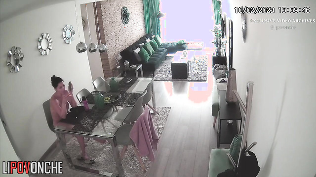 Solo scenes with curvy lday (this is her morning routine)