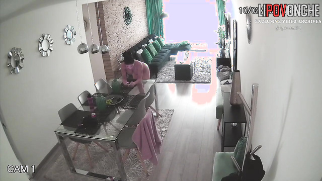 Solo scenes with curvy lday (this is her morning routine)
