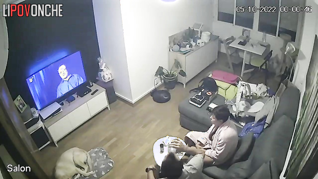 Milf smoking and sucking at the same time / living room cam