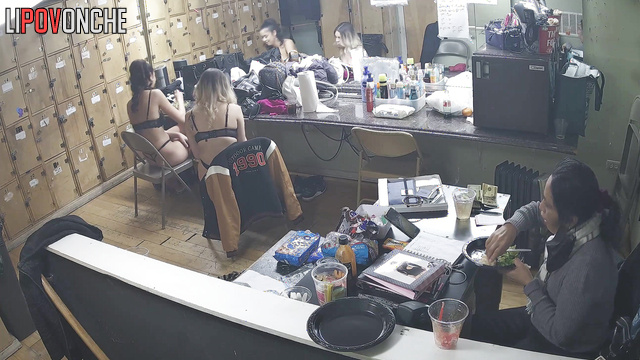 In this video there are too much girls with amazing bodies in lingerie